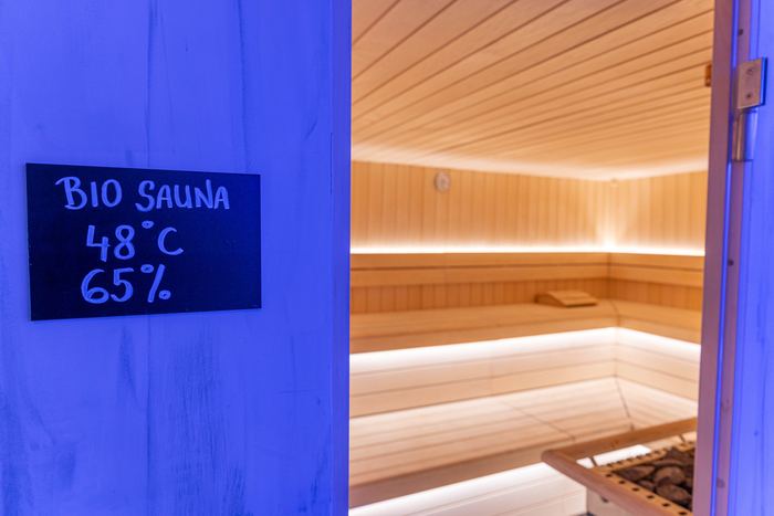 Bio-Sauna · 48 °C